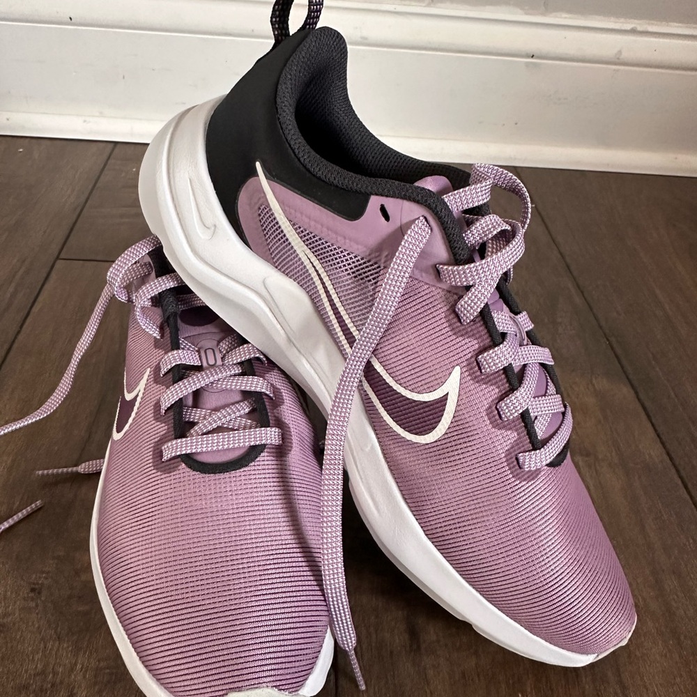 Nike Women's Lavender and Black Running Sneakers with White Swoosh